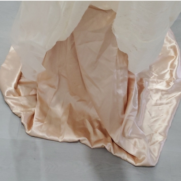 NWT Peach Nude Gown - Picture 3 of 14